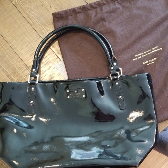kate spade Handbags - Kate Spade Black Patent Leather Tote